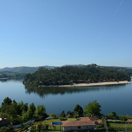 Figurino Do Douro Hotel Melres Exterior photo